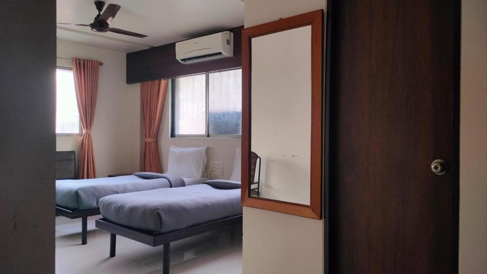 Hotel Sai Nidhi Executive-Mindspace Airoli Navi Mumbai Exterior photo
